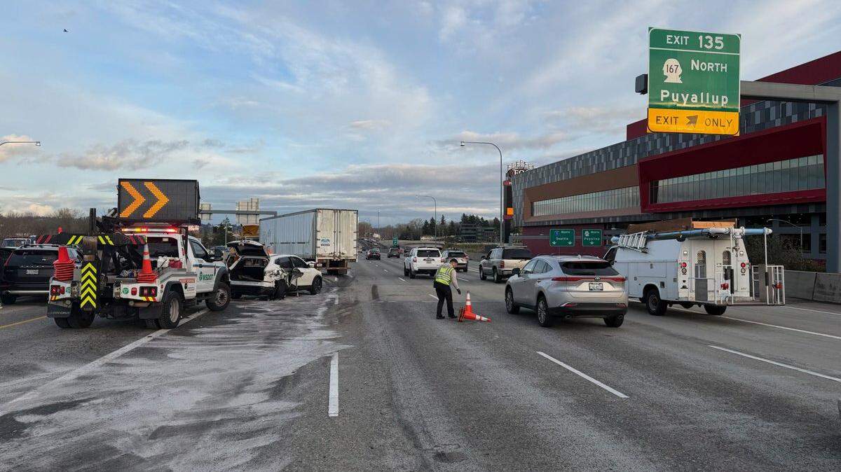 Troopers and tow trucks are on the scene of a multi-vehicle crash involving a semi-truck on Interstate 5 near Portland Avenue Friday afternoon.
