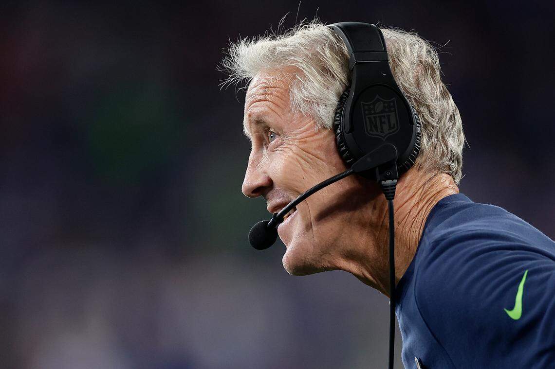 Seattle Seahawks head coach Pete Carroll reacts during the first quarter of an NFL football game against the New York Giants, Monday, Oct. 2, 2023, in East Rutherford, N.J. (AP Photo/Adam Hunger)