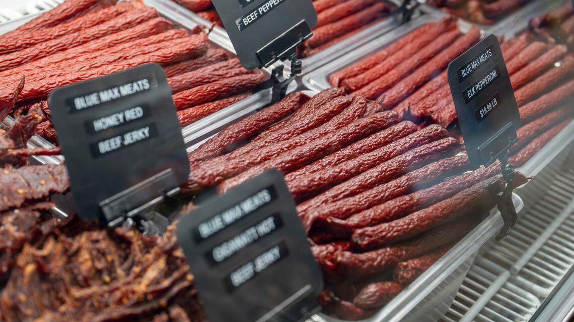 Hosting your own Seahawks watch party? Here’s where to get the best snacks, beer