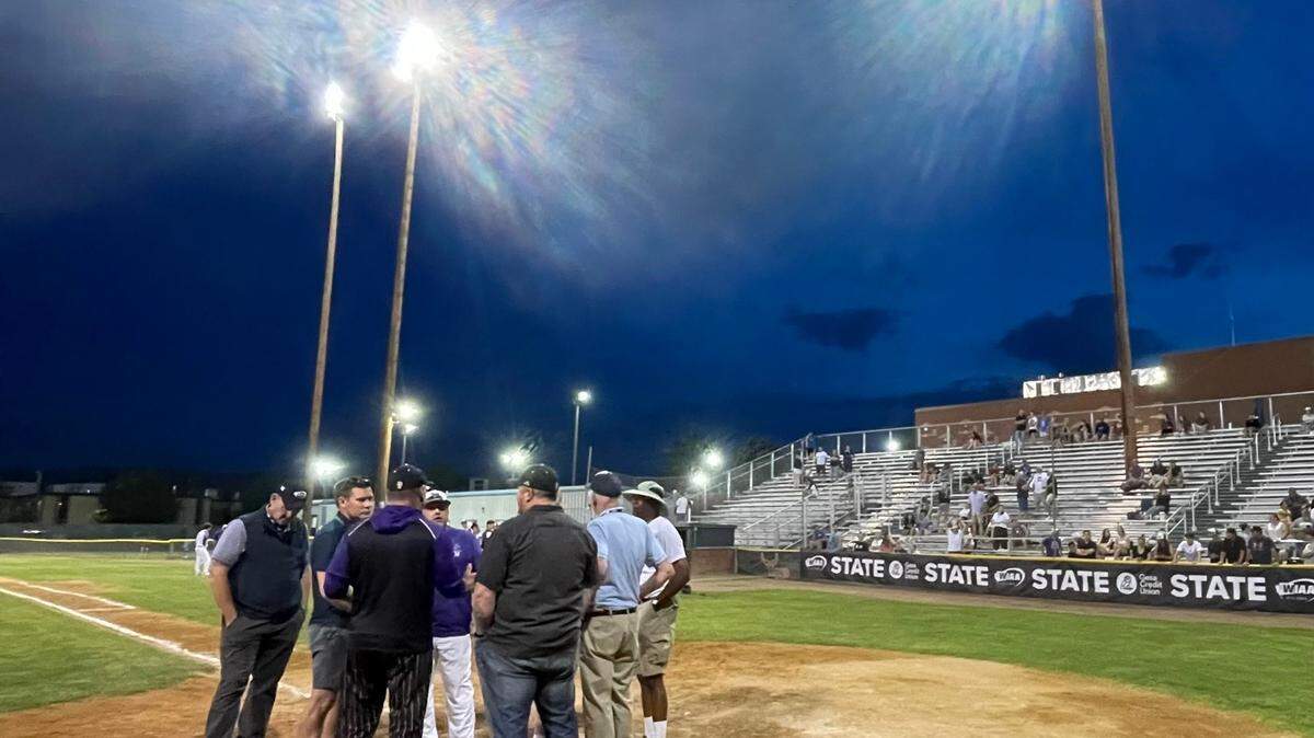 Some of the lights at Parker Faller Field in Yakima during Puyallup’s 4A state semifinal game against Lake Washington were not working on Friday, May, 30, 2025, causing officials and the WIAA to move the remainder of the game to 10 a.m. Saturday. (Jon Manley/The News Tribune)