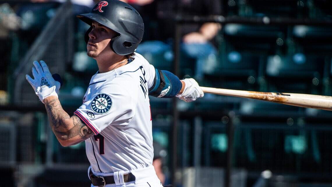 With just one rung left, Rainiers center fielder climbs the ladder