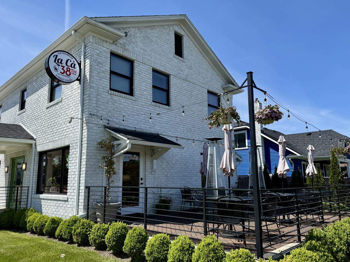 La Ca 38th in Tacoma’s Lincoln District offers a modern setting for a Vietnamese meal, with a nice outdoor patio. In the winter, the owners set up igloos.