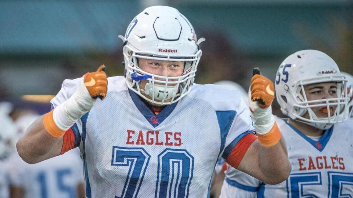 Graham-Kapowsin High School offensive lineman Foster Sarell is shown in a 4A SPSL game against Sumner on Thursday, Sept. 22, 2016 in Sumner, Wash.