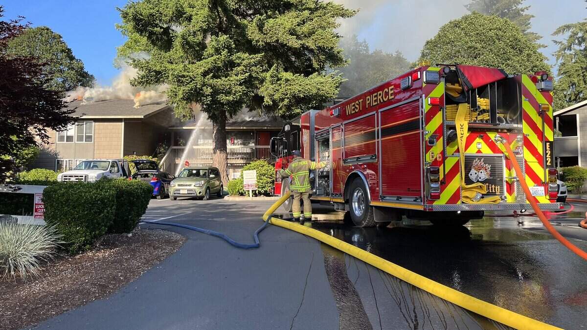 Residents displaced by apartment fire west of Lakewood | Tacoma News ...