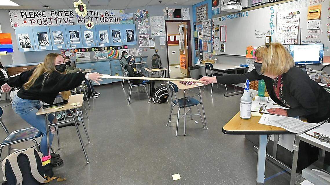 How will Inslee’s new in-person learning requirements impact Pierce County schools?