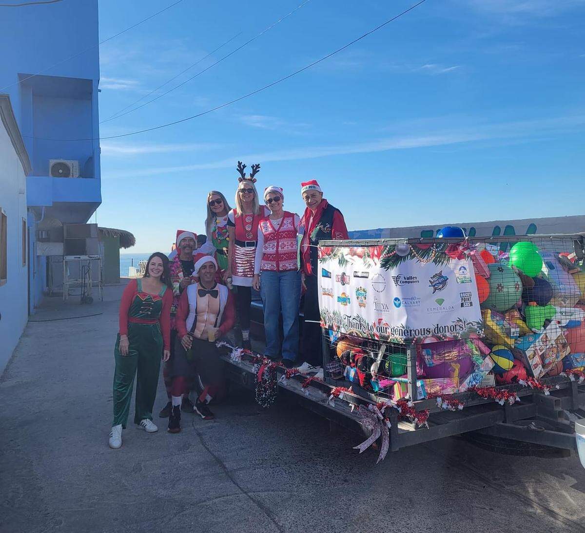 Dawn Heilbrun filmed an episode for American Dream TV in Puerto Peñasco, Mexico at an annual humanitarian event.