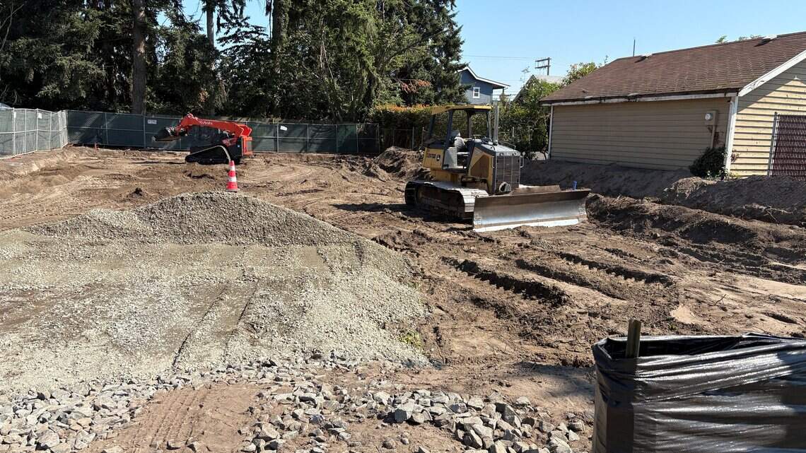 New parking lot in downtown Puyallup intended to ‘complement’ existing sites
