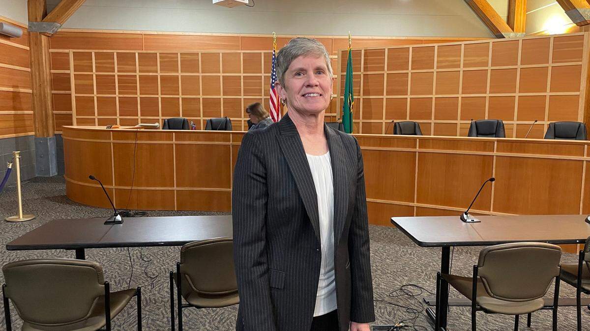 Gig Harbor City Council appoints Julie Martin to fill council’s vacant position.