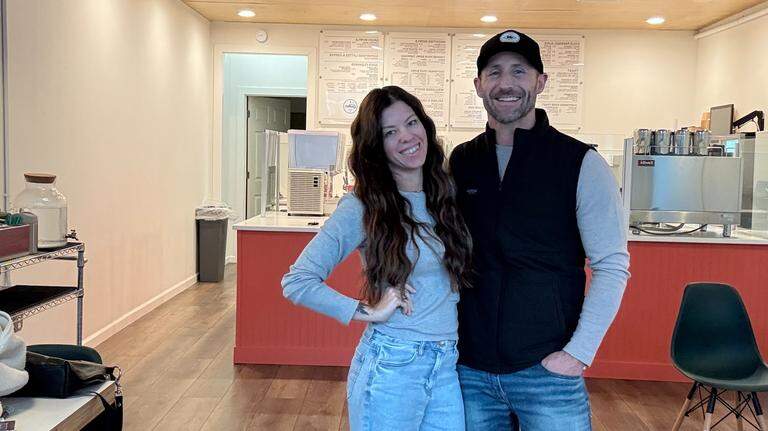 Downtown Puyallup’s newest sit-down café opens, serving specialty coffee drinks