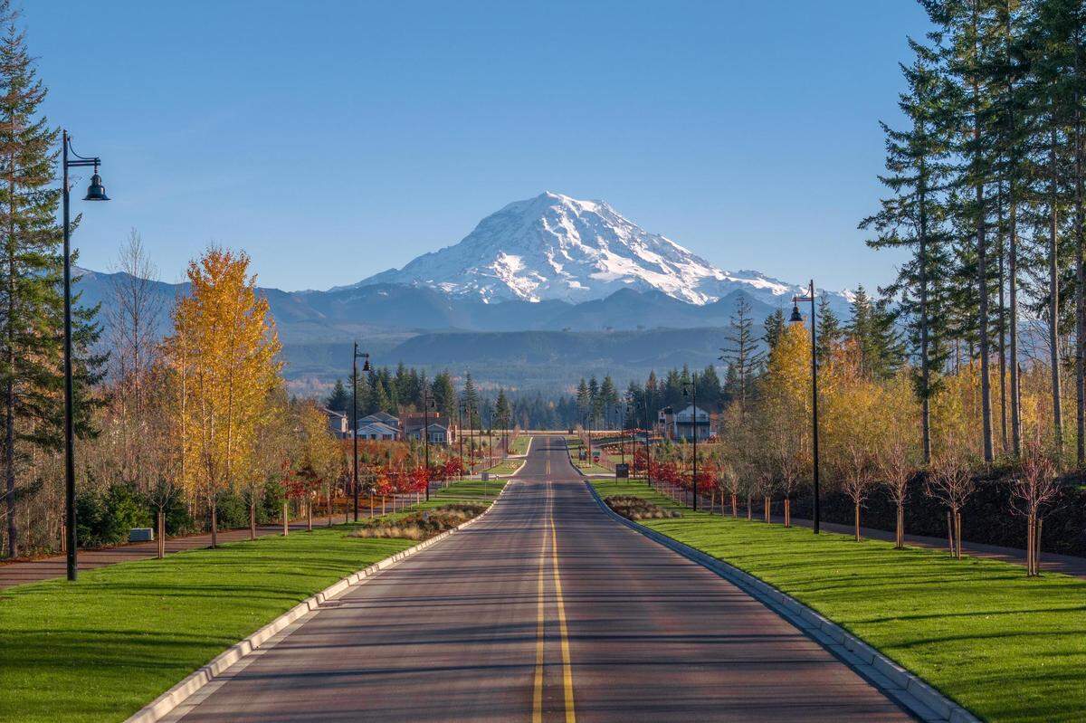 Mount Rainier is visible from the drive into Tehaleh’s Glacier Pointe.