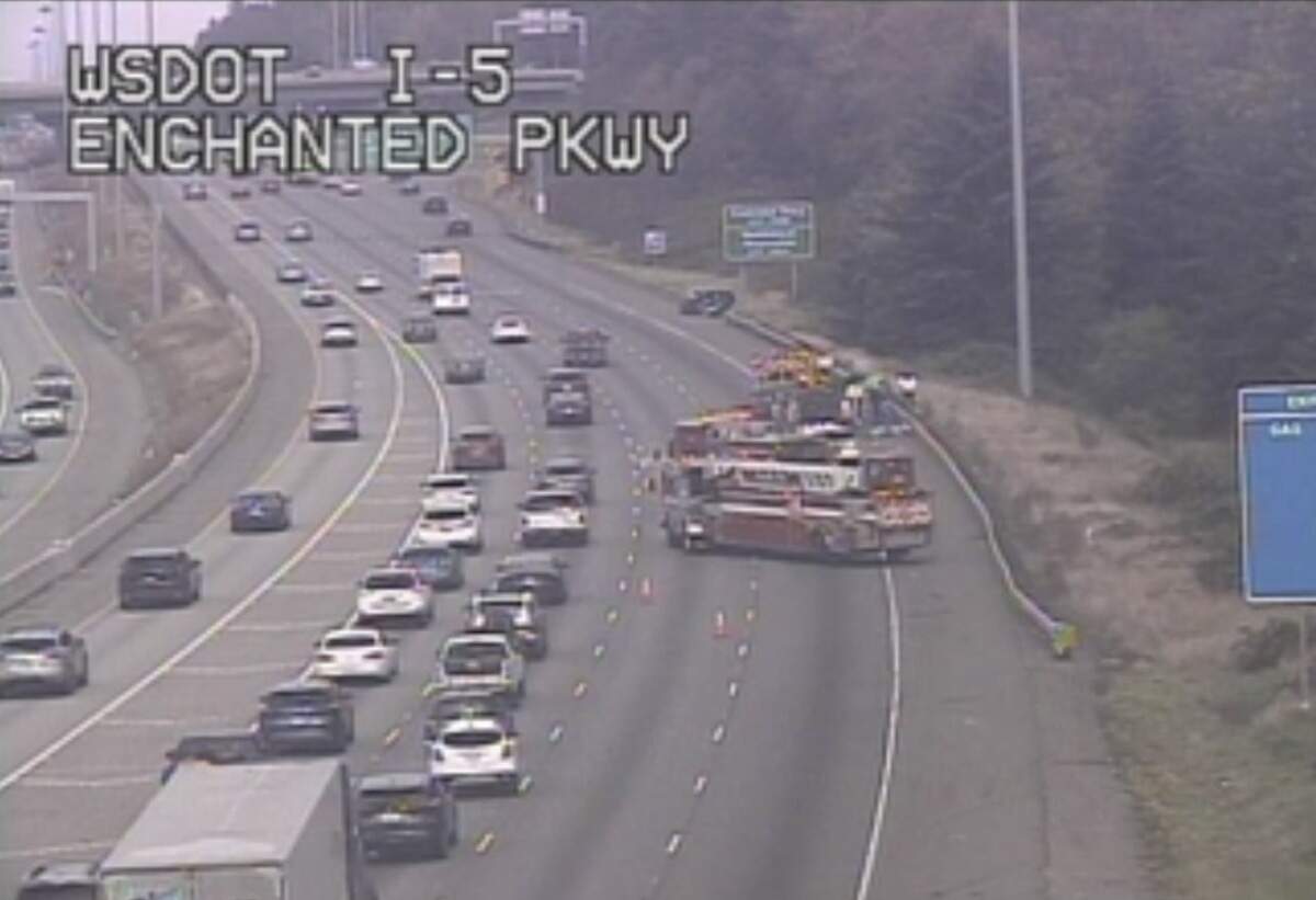A crash in the Federal Way area is causing traffic to spill into Fife on Saturday.