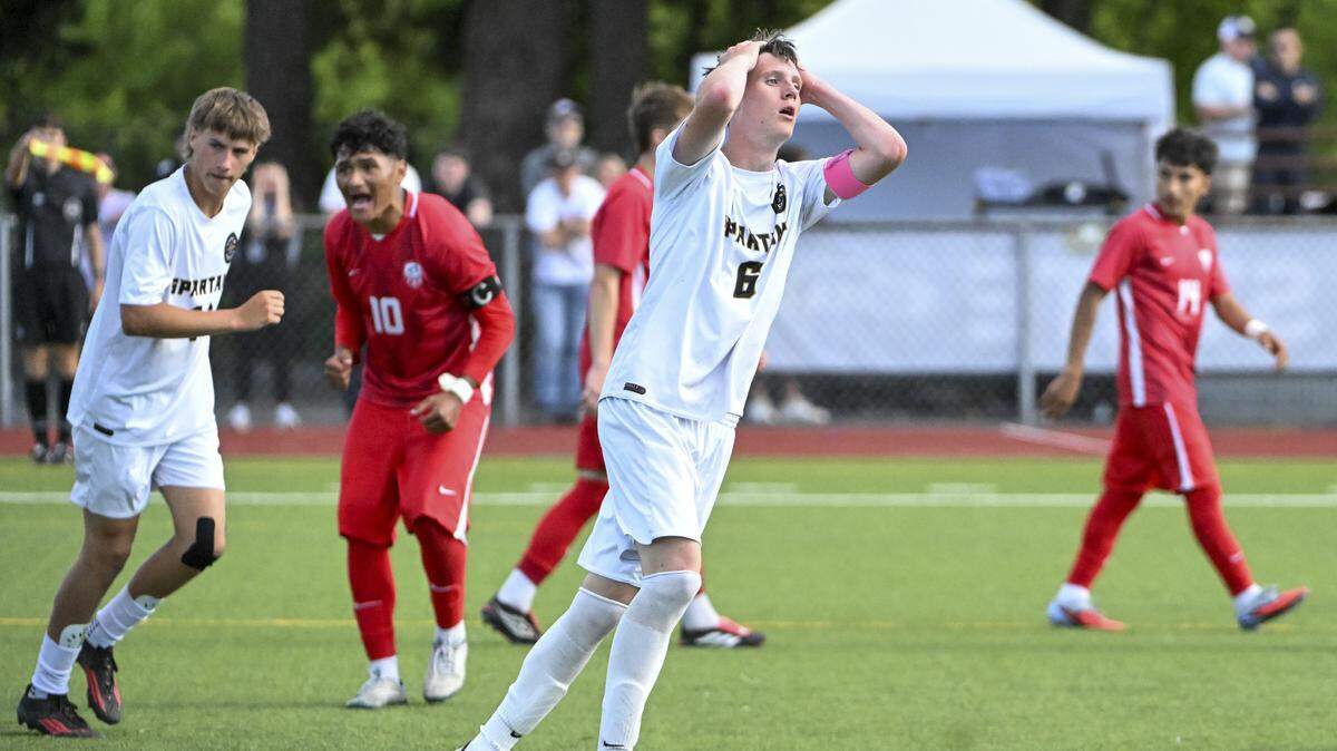 Sumner’s Aiden Vannoy (6) reacts to a missed goal against Eastmont on Saturday, May 30, 2026, during the 2026 4A Boys Soccer Championships final in Puyallup, Wash.