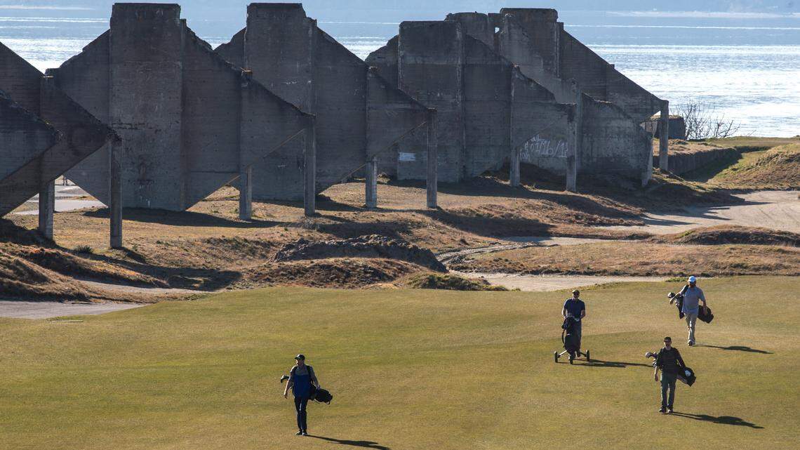 What will golf look like when courses reopen under eased coronavirus stay-home order?