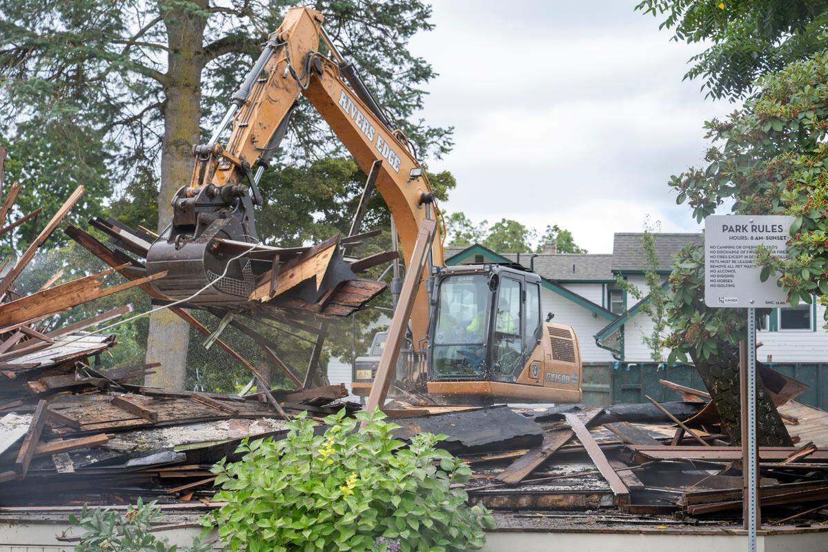 Demolition of the Ryan House takes place on Friday, July 25, 2025, in Sumner, Wash.