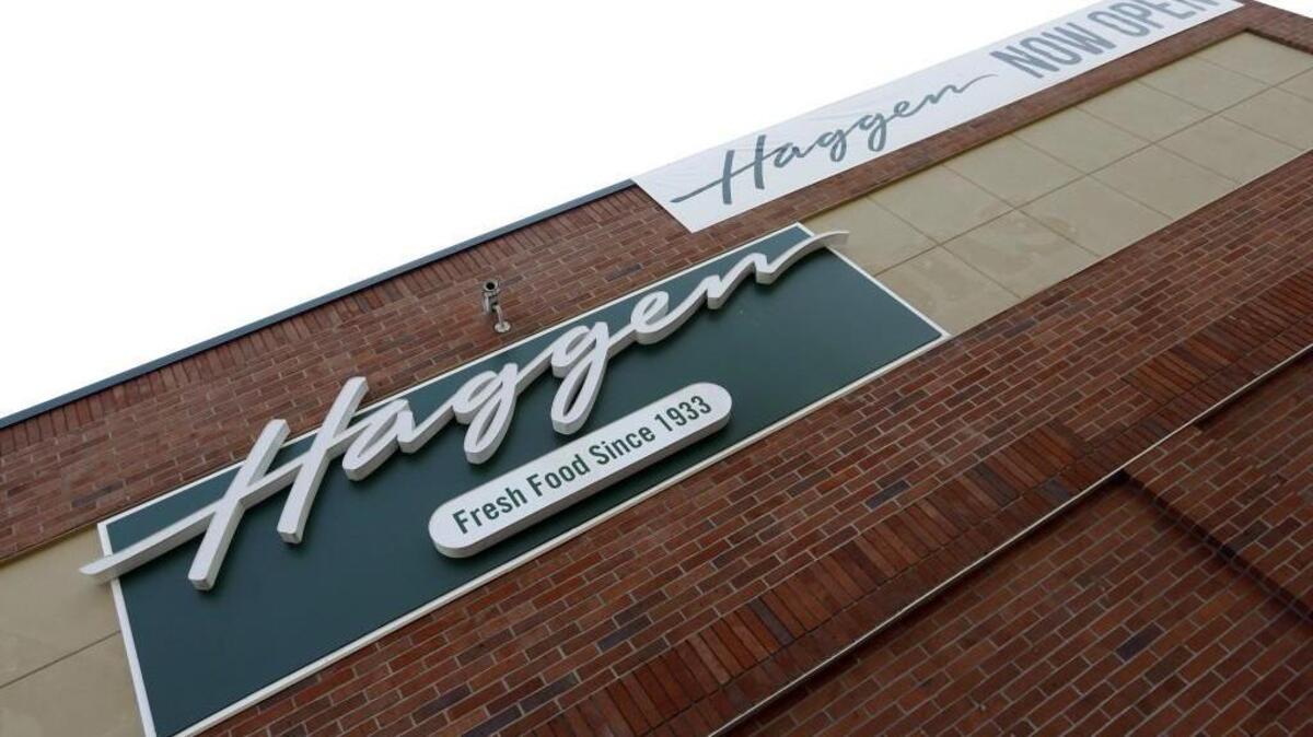 
Grocery chain Haggen has been granted the right to borrow up to $215 million, two days after it filed for Chapter 11 bankruptcy.
