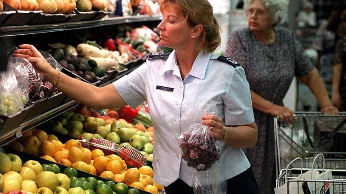 The Senate committee’s defense bill would require that within 180 days of enactment, the department begin a privatization pilot at not more than five commissaries to assess “the feasibility and advisability” of privatizing the entire system.