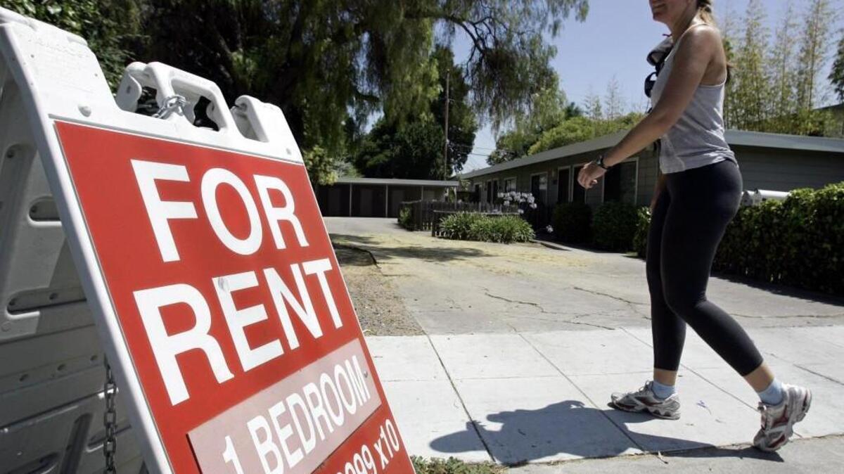 A survey of what renters are looking for in rentals in 2017 prioritizes basics in addition to the specifics of package delivery.