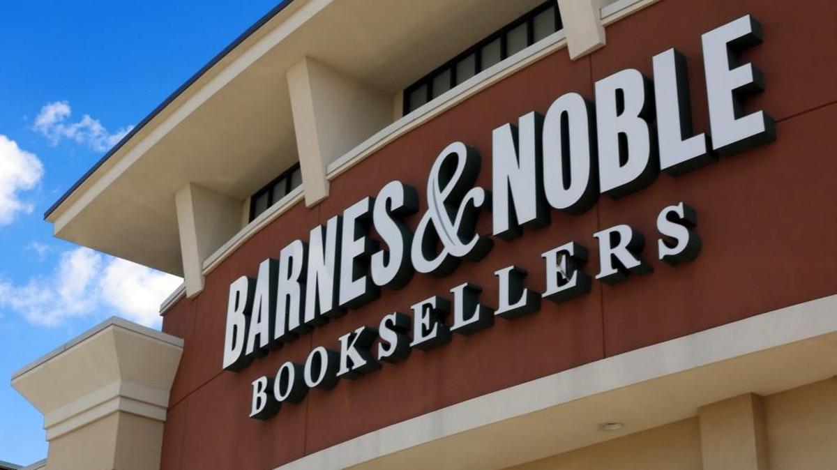Barnes & Noble has announced grand opening plans for their new, relocated store in Lakewood.