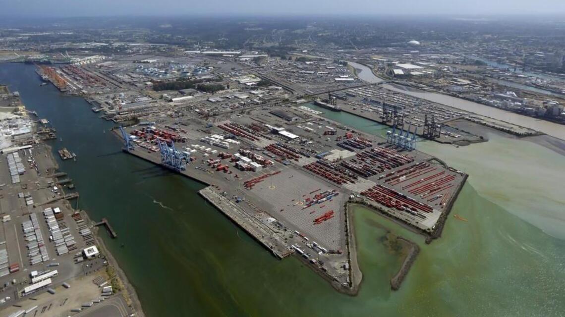 Port adds air pollution to list that would trigger public scrutiny