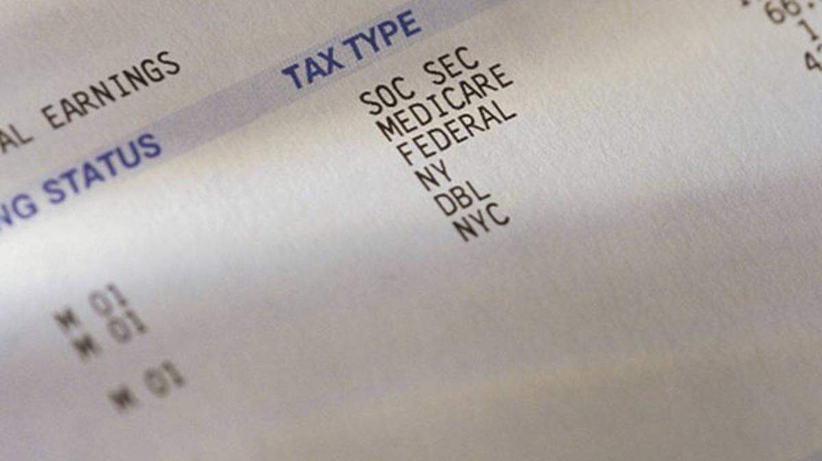 Find salary information for public employees compiled from information provided in response to a public records request.