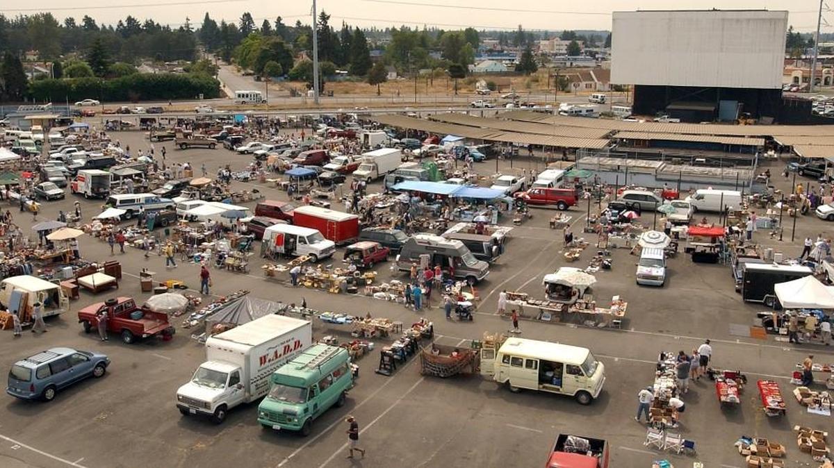 The Star Lite Swap Meet occupies the 13.6 acres that was once the Star-Lite Drive-In on the 8300 block of South Tacoma Way. The city of Lakewood pulled the swap meet’s business license Thursday citing concerns about public safety.