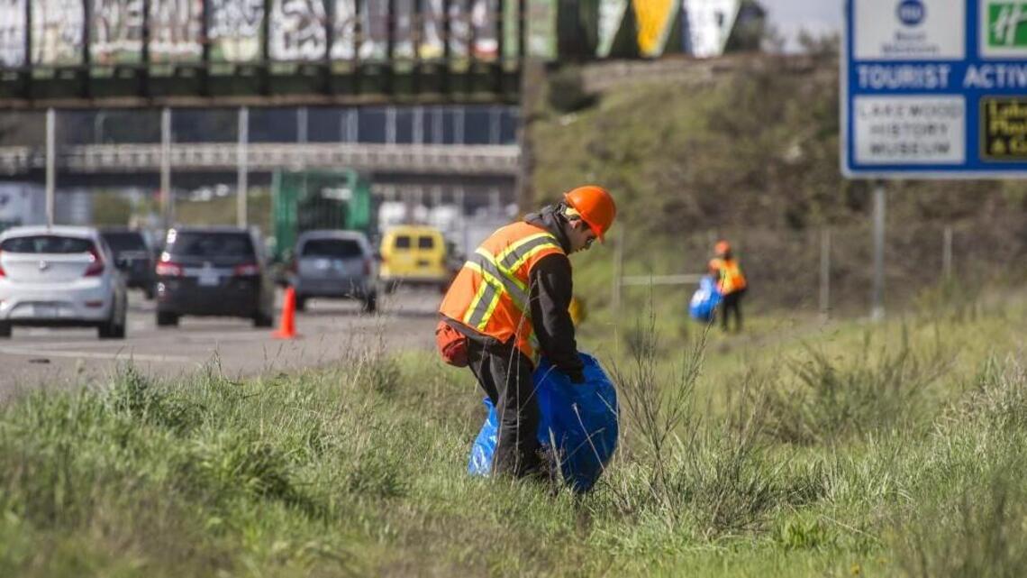 TNT letters: Refund the police; trash on the highway; what’s up with GOP praise for Putin?