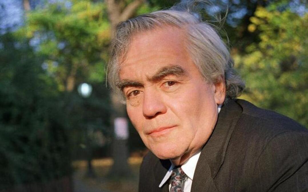 Author-columnist Jimmy Breslin, the Pulitzer Prize-winning chronicler of wise guys and underdogs who became the brash embodiment of the old-time, street smart New Yorker, died Sunday, March 19, 2017.