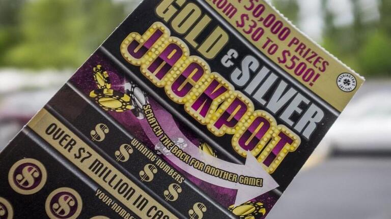 Tacoma woman says she was overcharged on $1 lotto ticket. Here’s the law on that