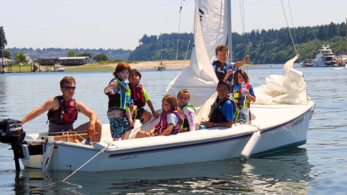 Gig Harbor-based junior sail program hosts annual fundraiser dinner and auction