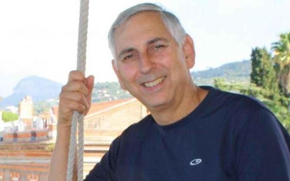 Retired PSD teacher helps readers see Italy through his eyes