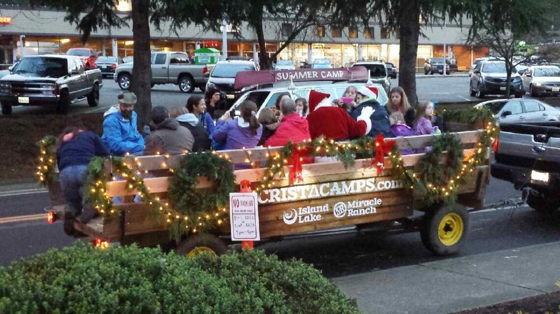 Various holiday events to brighten downtown waterfront