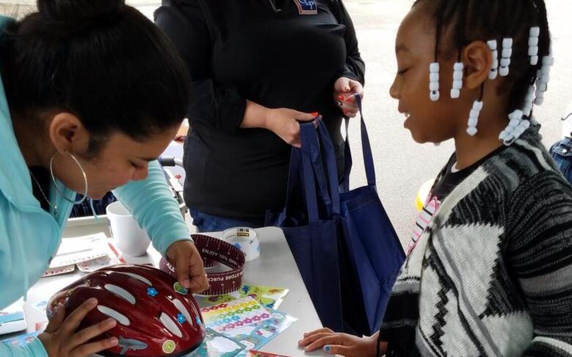 Gig Harbor Rotary teams up to distribute free bike helmets Saturday