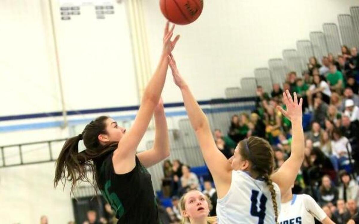 Peninsula sophomore Belle Frazier has established herself as the team’s leader and most dangerous scorer and will look to solidify those roles this season.
