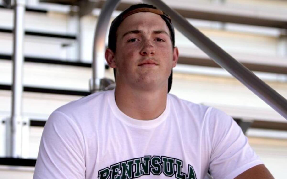 
Peninsula High School senior lineman Reece Johnson picked up an offer from the University of San Diego. 
