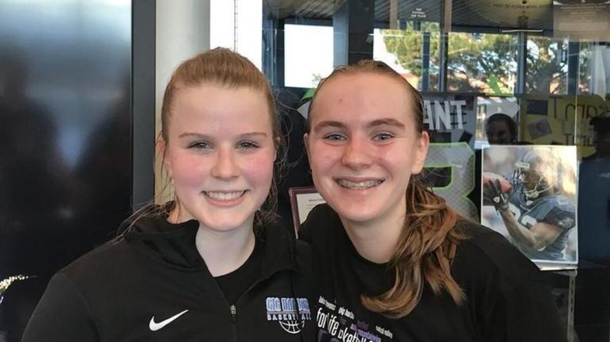 Gig Harbor’s Maddie Willett, left, and Brynna Maxwell combined for 55 points in Gig Harbor’s big win over Garfield on Saturday.
