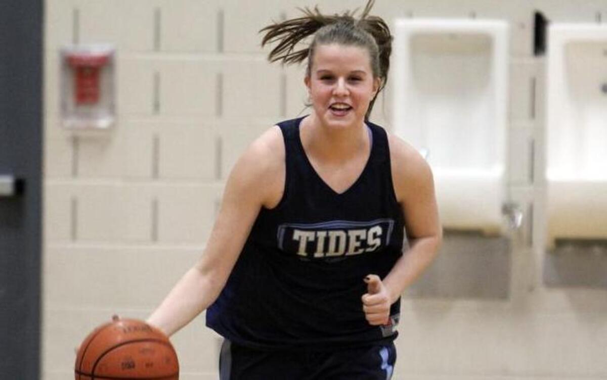 Gig Harbor sophomore Maddie Willett is one of the rising stars in the Narrows 4A. Willett is leading the Tides with 9.3 points per game and is averaging 6.1 rebounds per game.