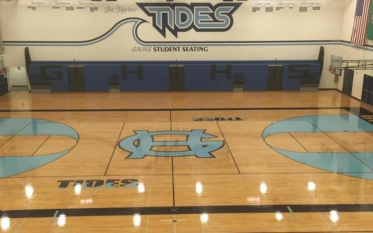 
The new-look Gig Harbor basketball and volleyball court features a new logo and an emphasis on Columbia blue.

