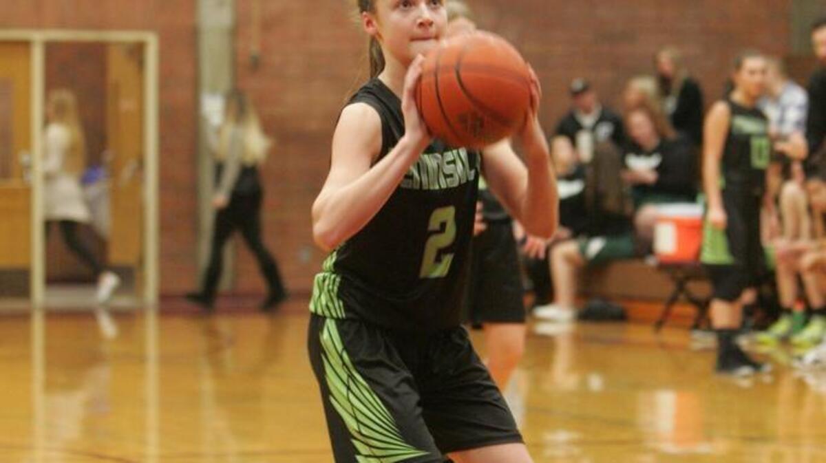 Peninsula freshman guard Linsey Lovrovich attemps a free throw against South Kitsap.