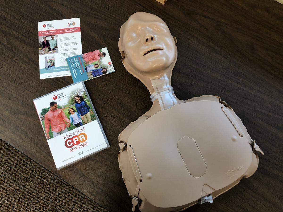 A total of 190 CPR Anytime kits were donated to MultiCare this month, thanks to a donation by the American Heart Association and Abbott Construction. The kits will be given to patients in the Cardiac Rehab Program at the MultiCare Pulse Heart Institute Cardiac Rehab Clinic in South Hill to share with their families.