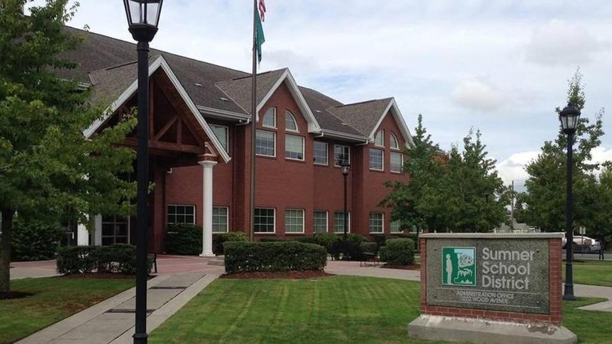 The Sumner-Bonney Lake School District will start school on Sept. 7.