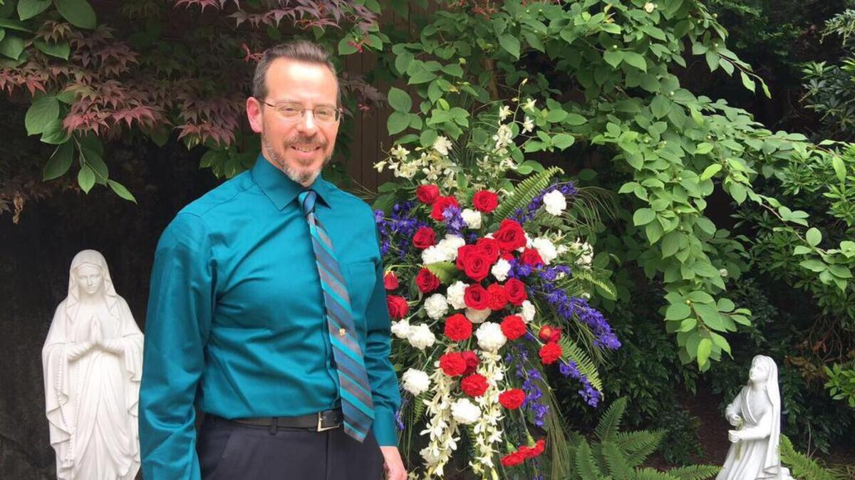 As the Veterans of Foreign Wars’ 2017 Washington State Teacher of the Year, Eric Roloff was selected to visit and attend a class at Valley Forge in Pennsylvania next month. Roloff teaches sixth through eighth grades at All Saints Catholic School in Puyallup.