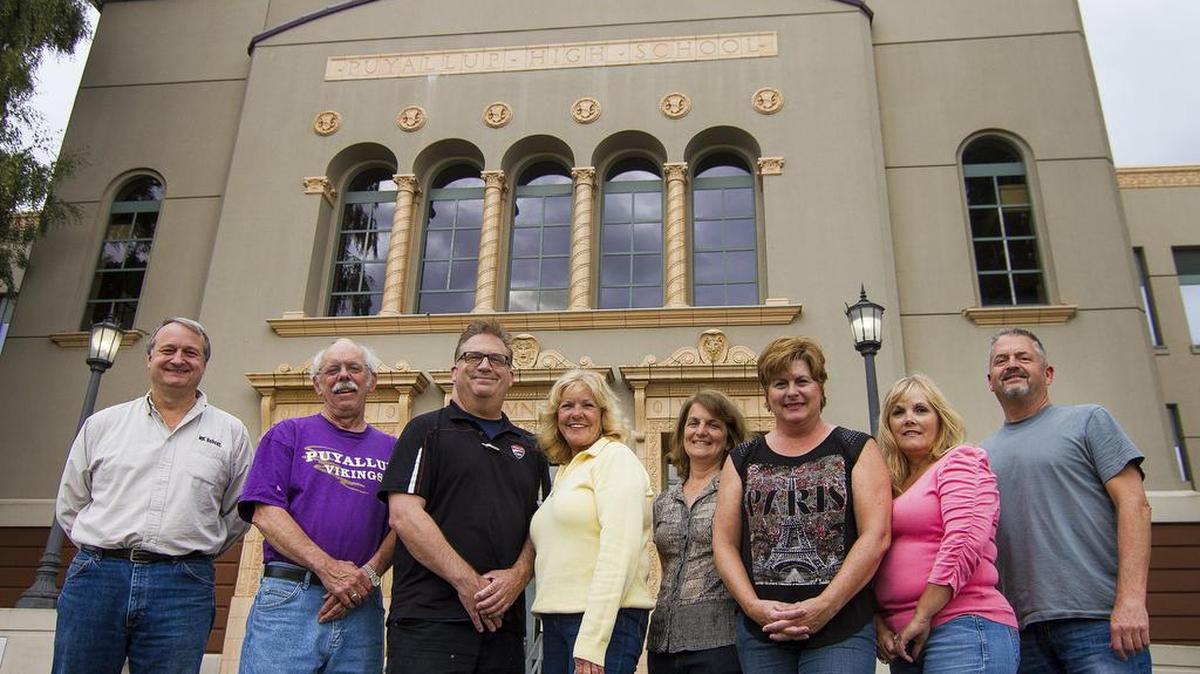 From left: Brett Anderson, Jerry Ledbetter, Chris Kucklick, Patti Jorgensen, Shirley Anderson, Brenda Willis, Cheryl Skinner and Mike Merod are all part of the Puyallup High School Alumni Association.
