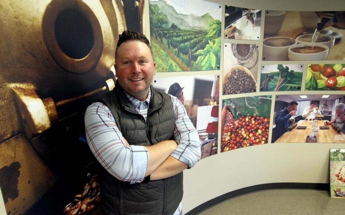 
Puyallup business owner Bryan Reynolds recently opened his latest venture in partnership with longtime friend Jeff Marsh. Citizen’s Creative House provides like-minded professionals a place to focus and work.
