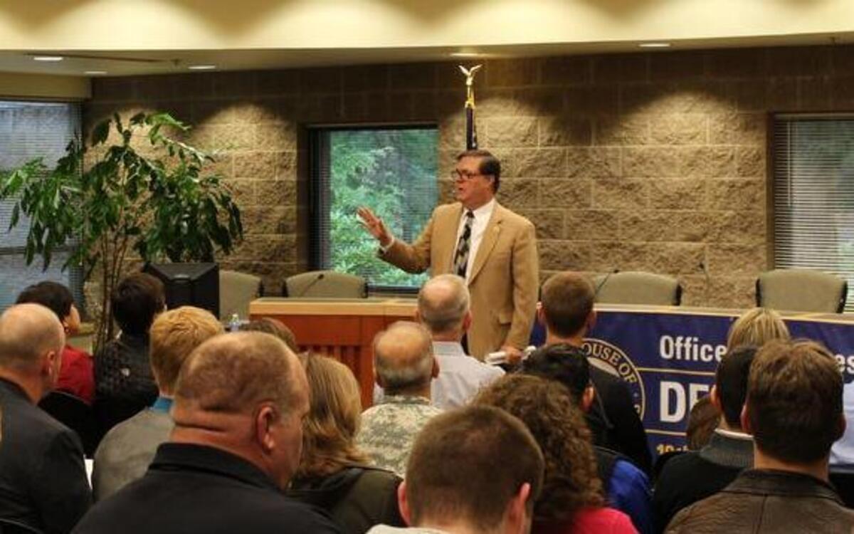 U.S. Rep. Denny Heck, D-Olympia, speaks at the 2014 Service Academy Information Night.