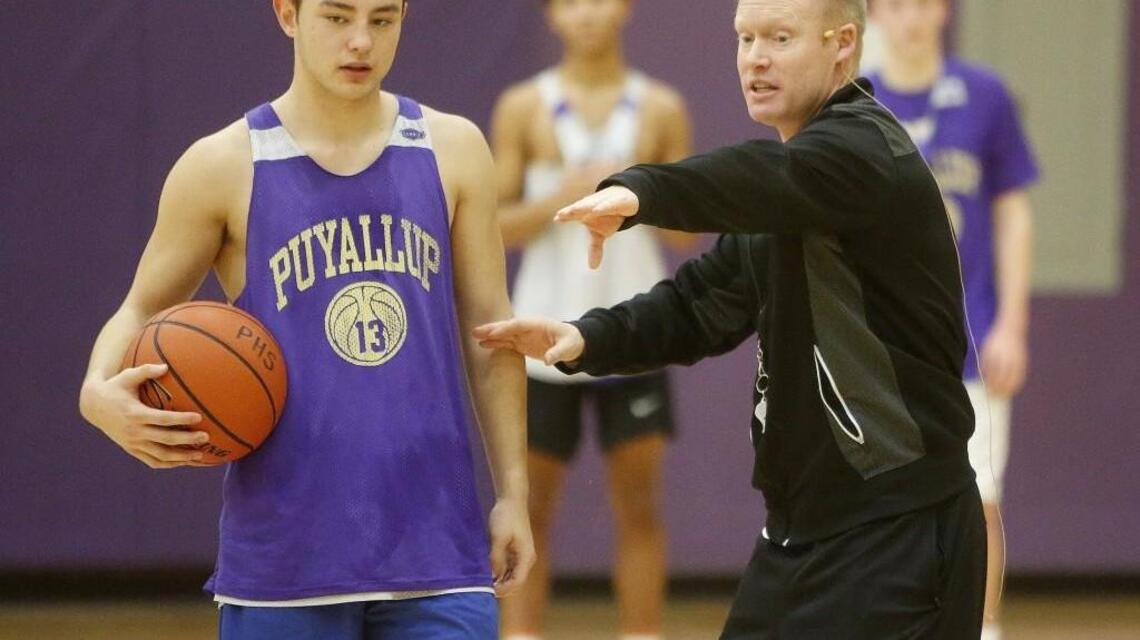 Puyallup boys basketball flush with talent from school’s feeder program