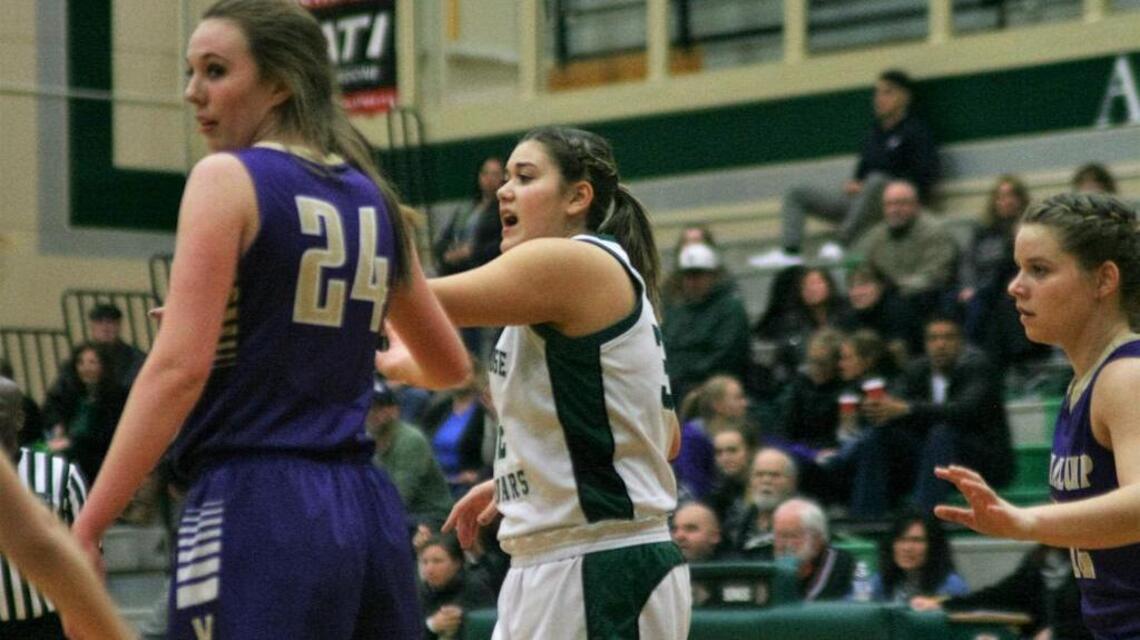 Emerald Ridge girls basketball looks to rebuild around young core