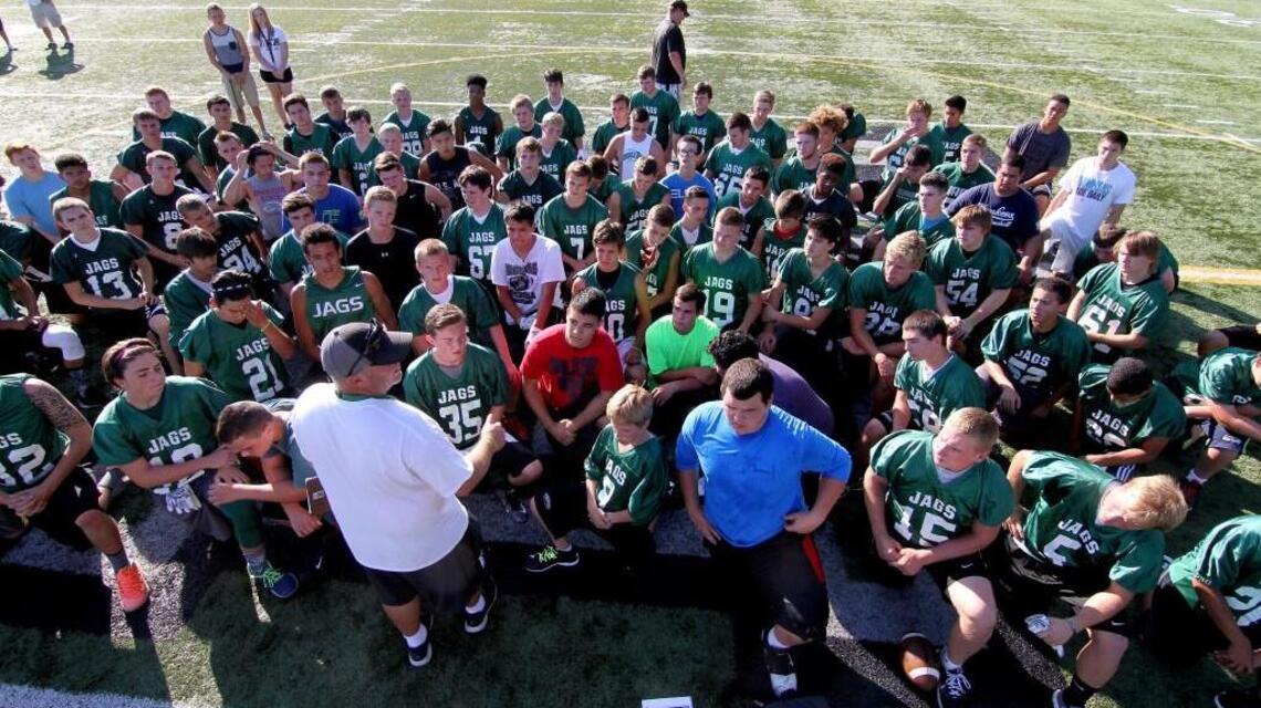 Involved parents behind framework of Emerald Ridge High football’s positive culture