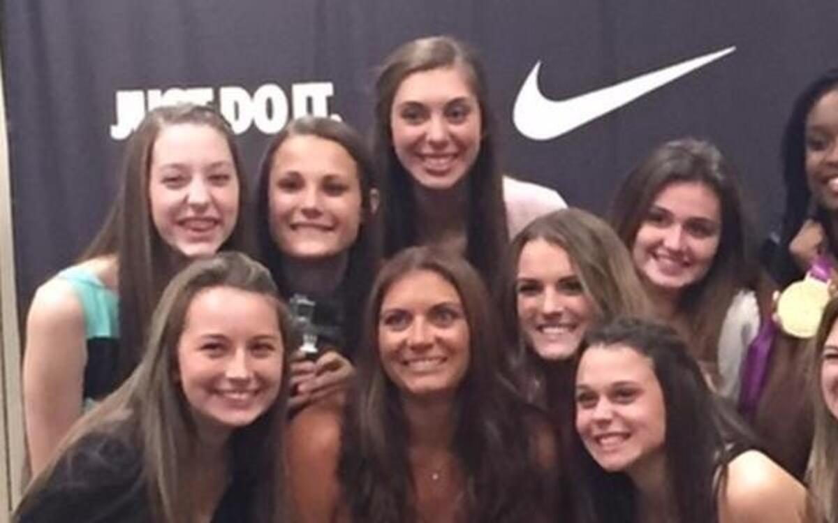 The Emerald Ridge High girls volleyball team got a chance to snap a photo with USA Olympian Misty May-Treanor during a weekend trip to Phoenix earlier this month for the Nike Tournament of Champions Volleyball Tournament.