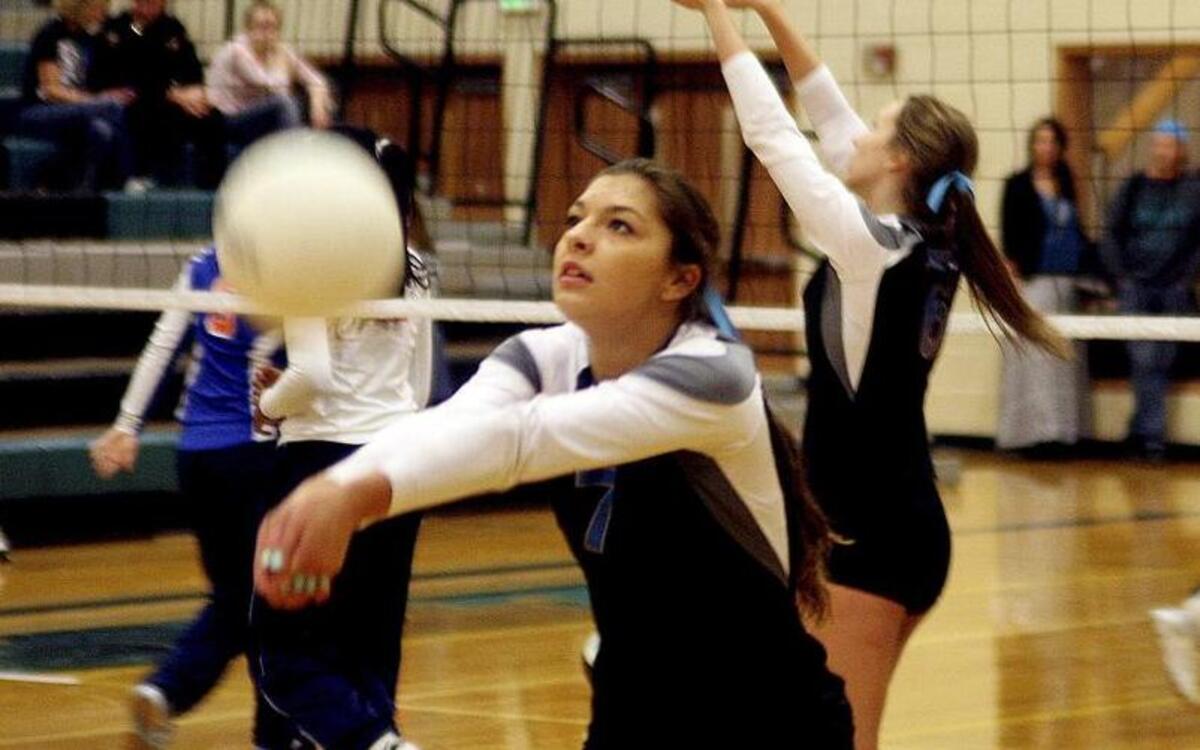 
Kristen Cunningham will be a major factor in Bonney Lake High reaching the playoffs as the Panthers look for her to be a top option as their outside hitter.
