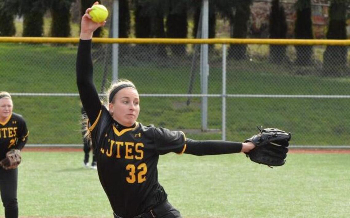 Former Puyallup High ace Miller puts trust in PLU teammates, is rewarded